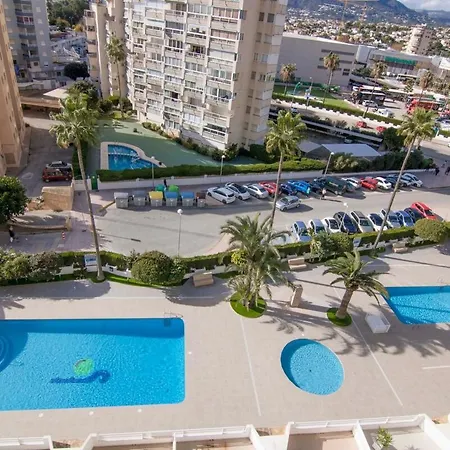 1st Line - Esmeralda